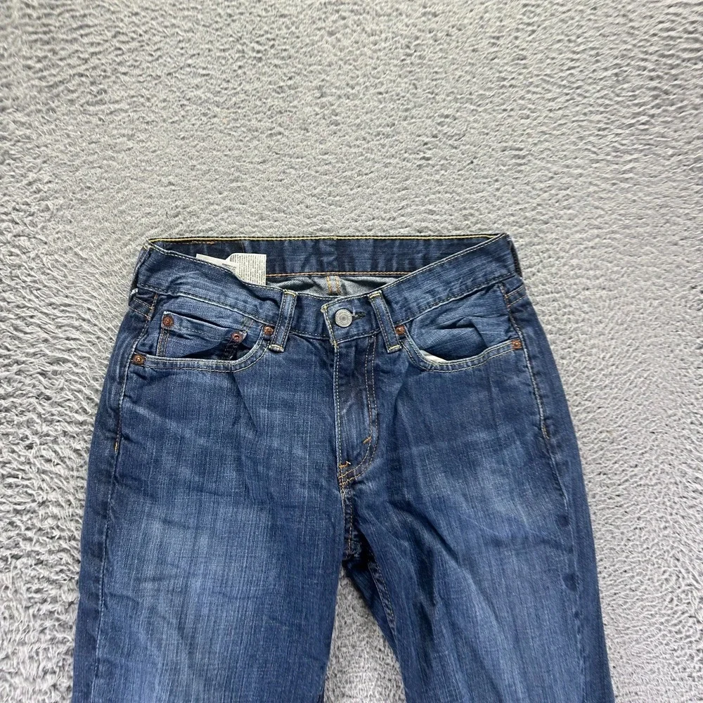 Levis there discrepancy